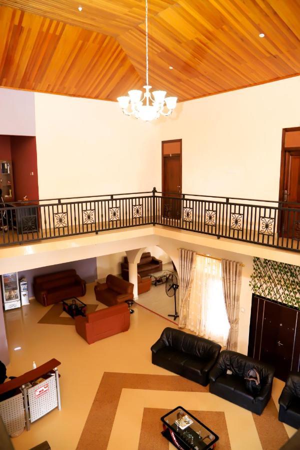 Osaah Bema Lodge Antoa 外观 照片